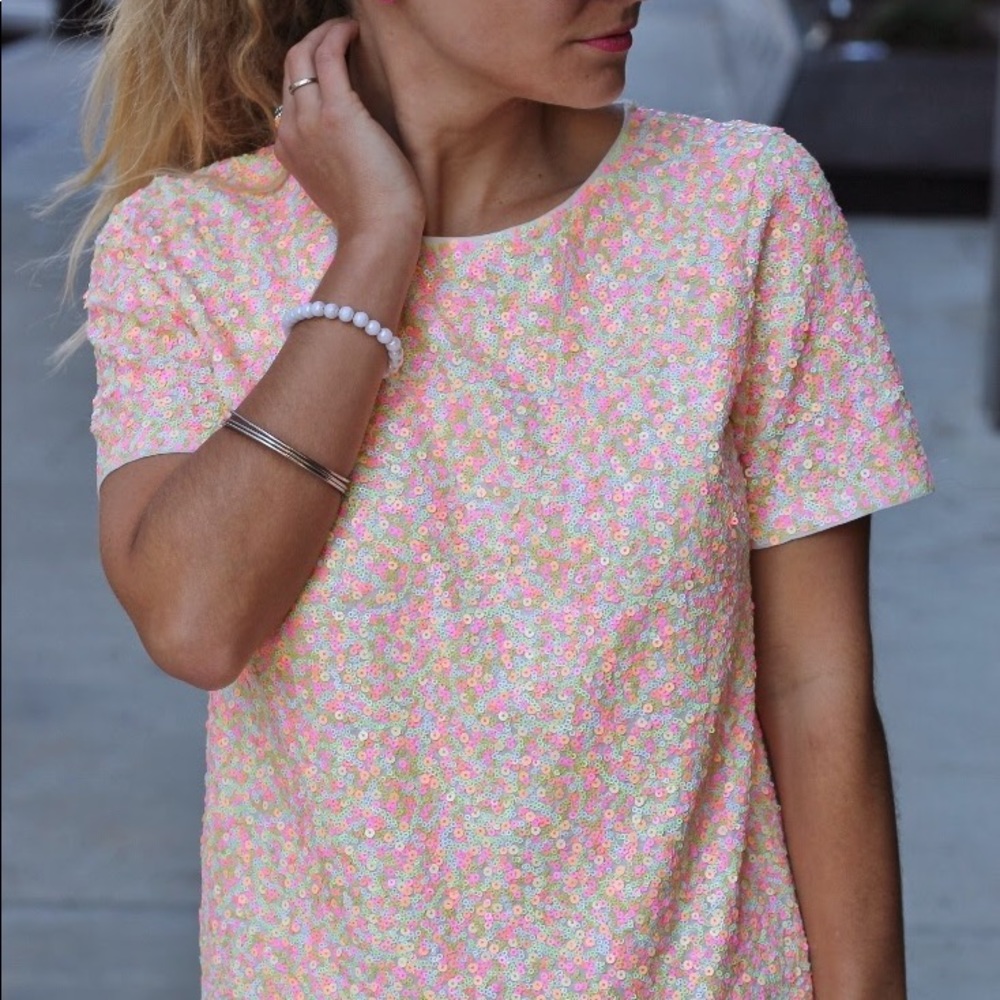 J. Crew cluster confetti pink sequin T. LIKE NEW!